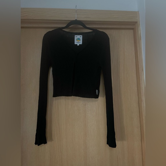 Unif long sleeve Tish top - Picture 2 of 5